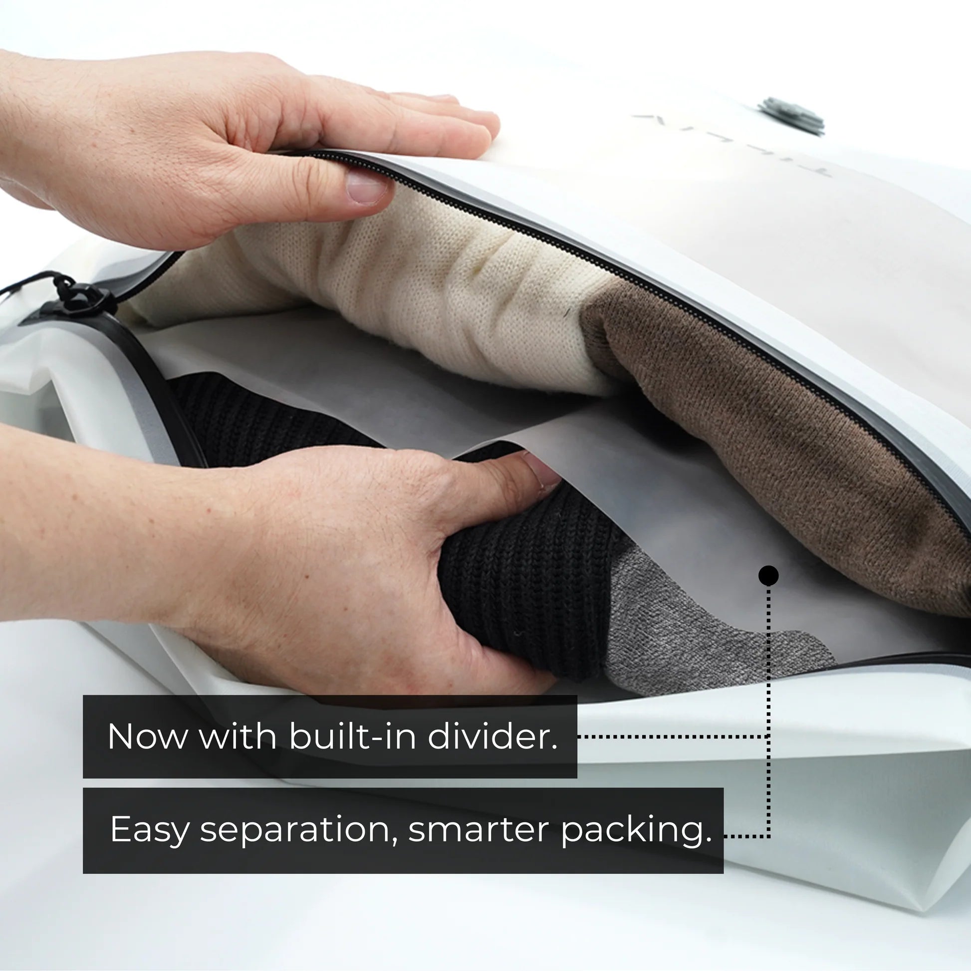Compak Large with Divider