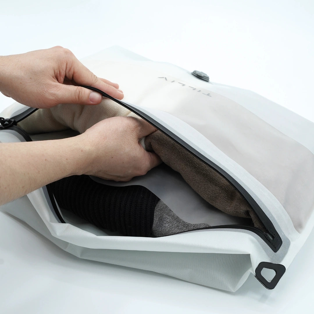 Compak Medium with Divider