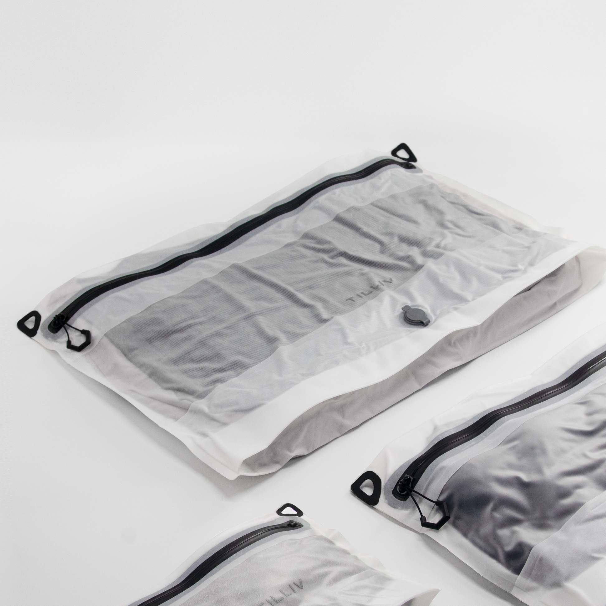 Compak  | Vacuum Bags / Packs for Travel